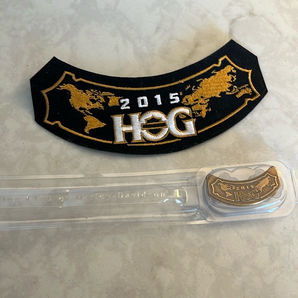 Harley-Davidson HOG 2015 patch and pin set NEW old stock - Picture 4 of 6